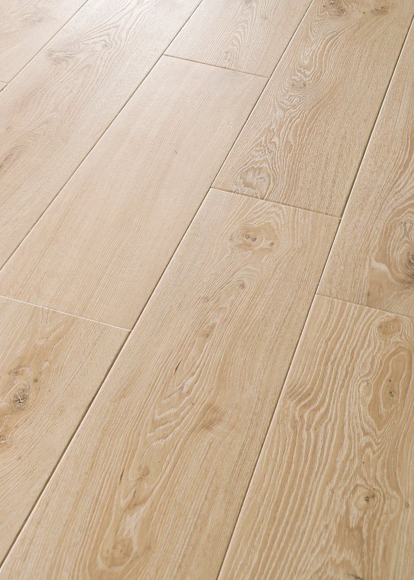 Retro Revival - Butterscotch Oak 9" Vinyl Plank