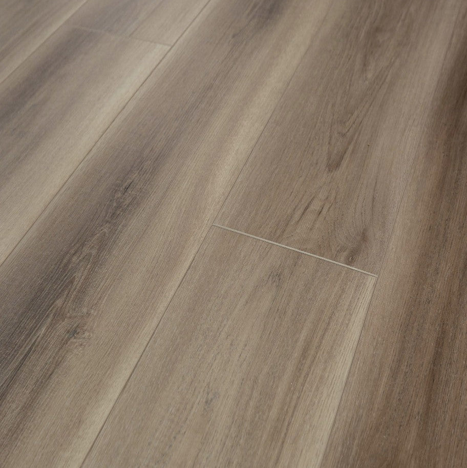 Originals Enhanced - Worn Leather Pecan 9" x 72" Vinyl Plank