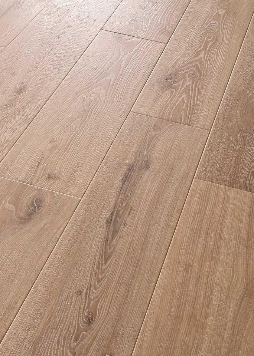 Retro Revival - Mocha Field Oak 9" Vinyl Plank